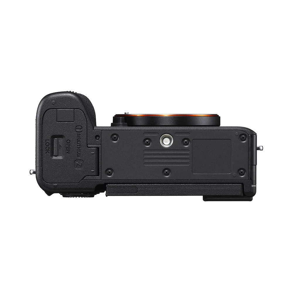 Sony Alpha ILCE-7CM2 Full-Frame Interchangeable-Lens Mirrorless vlog Camera (Body Only) | Made for Creators | 33.0 MP | Artificial Intelligence based Autofocus | 4K 60p Recording - Silver - Image 4