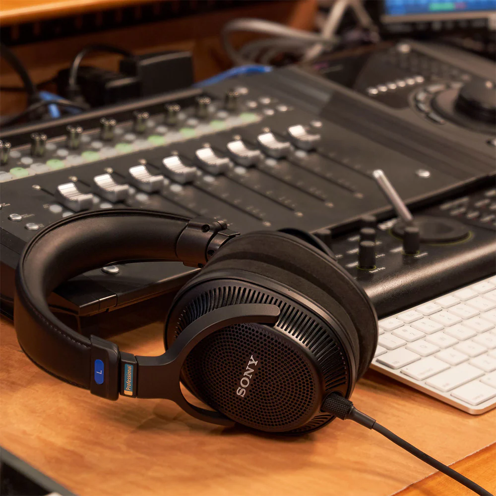 Sony MDR-MV1, Headphones for mixing and mastering, Studio monitor sound for mixing and mastering, Excellent wearing comfort, Spatial sound creation - Image 8