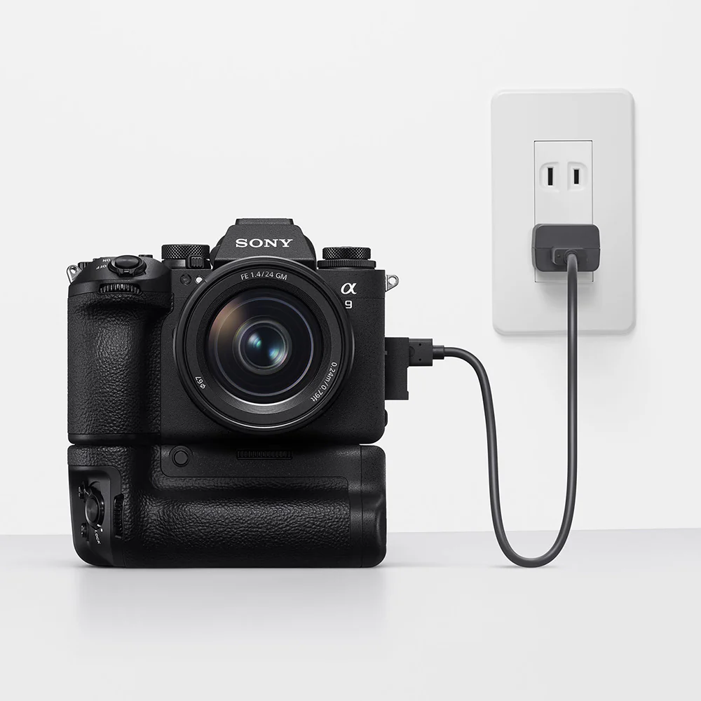 Sony VG-C5 Vertical Grip for Sony Alpha A9 Mark III - Image 3